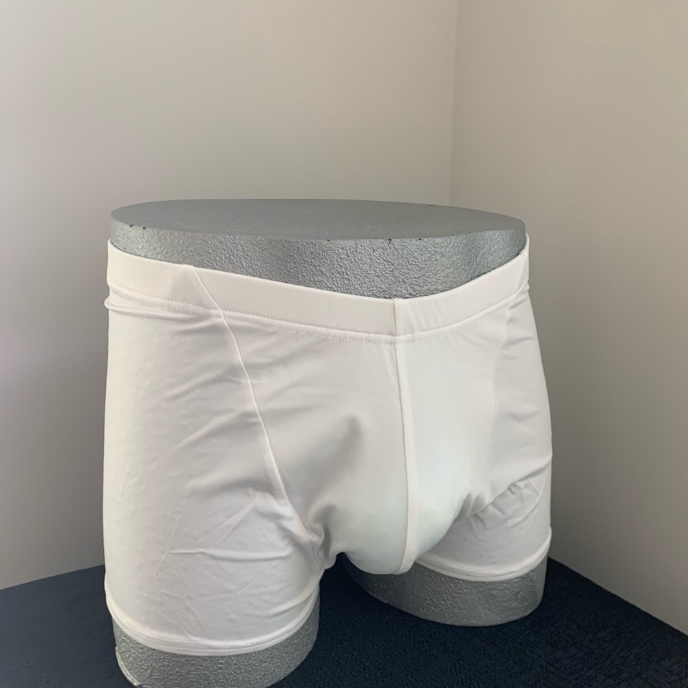 ACTION POUCH SHORT X078 - White